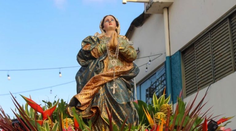 Dia de Nossa Senhora da Conceição é celebrado nesta segunda-feira (8)