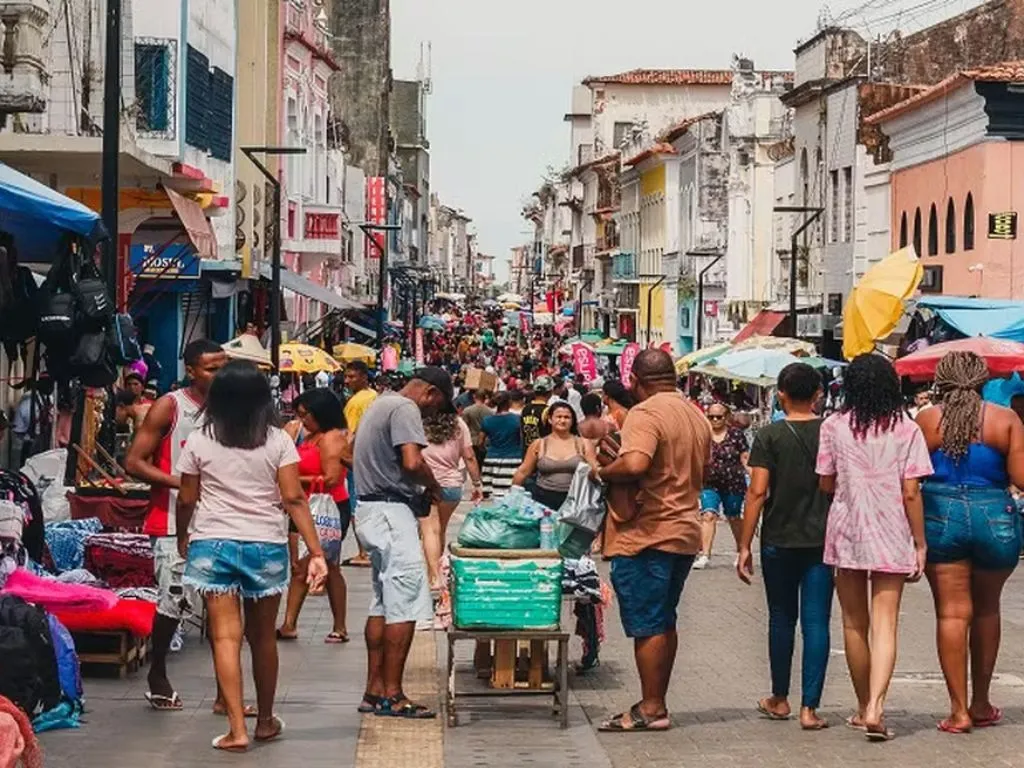 Dia do Servidor Público antecipado: confira o que abre e o que não funciona nesta segunda (27)