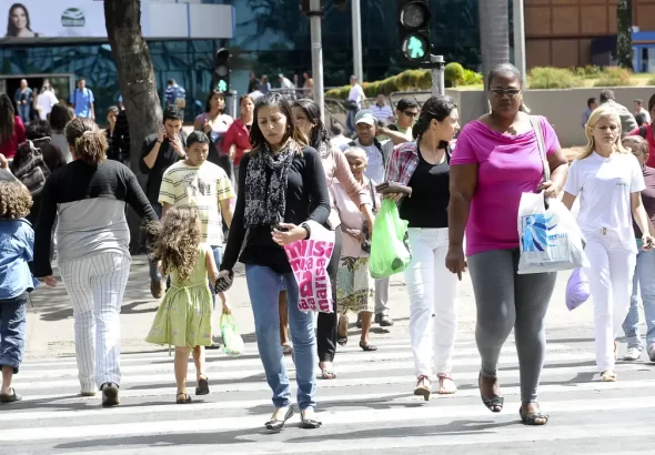 Desemprego cai para 5,1% em dezembro, o menor já registrado